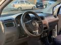 VW - VolksWagen Crossfox 1.6 Mi Total Flex 8v 5p - 2011 - Foto 7