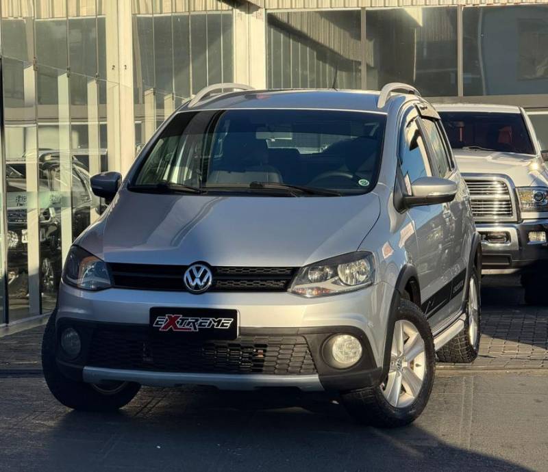 VW - VolksWagen Crossfox 1.6 Mi Total Flex 8v 5p - 2011